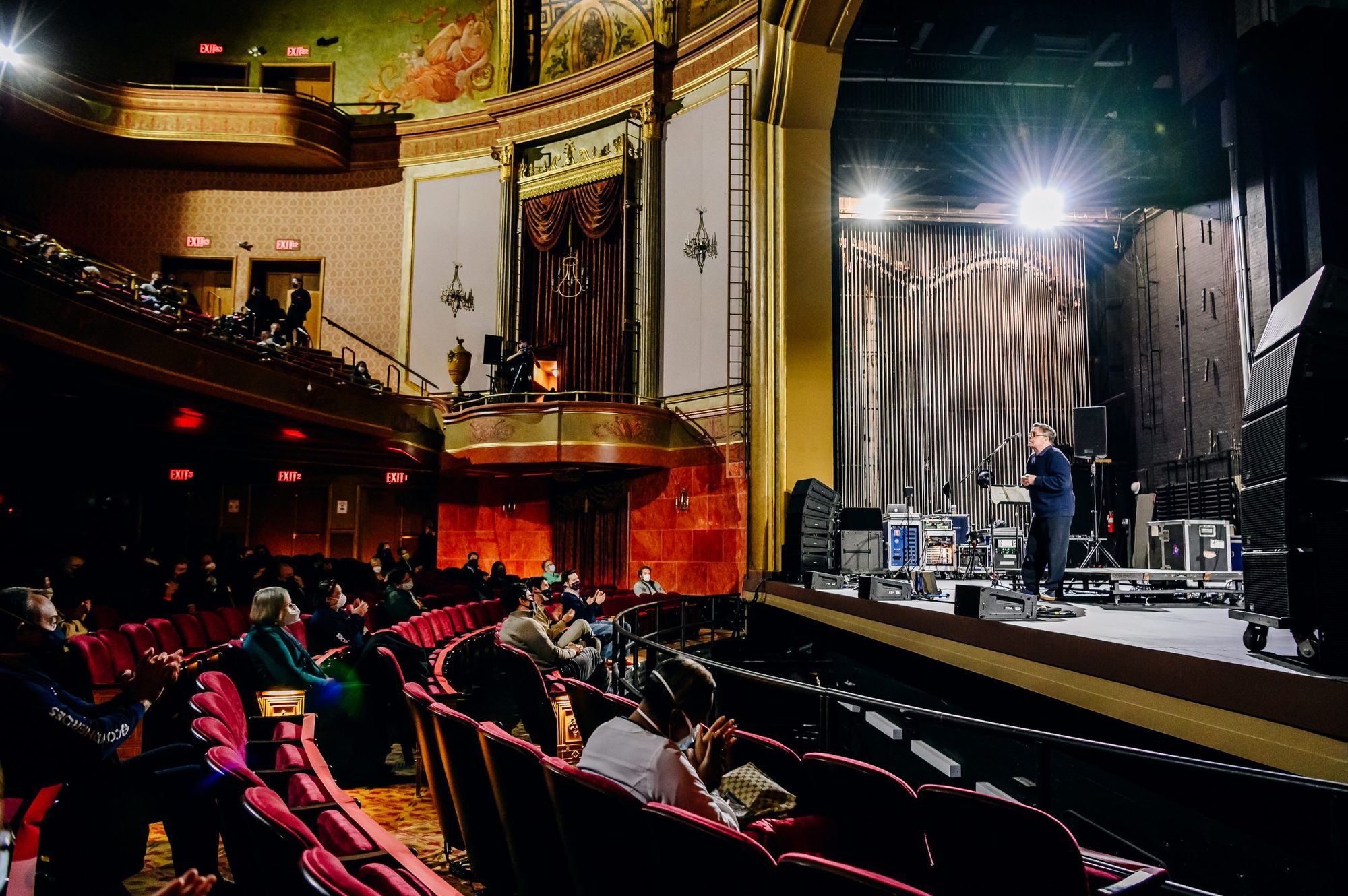 bob-hope-theatre-seating-plan-elcho-table