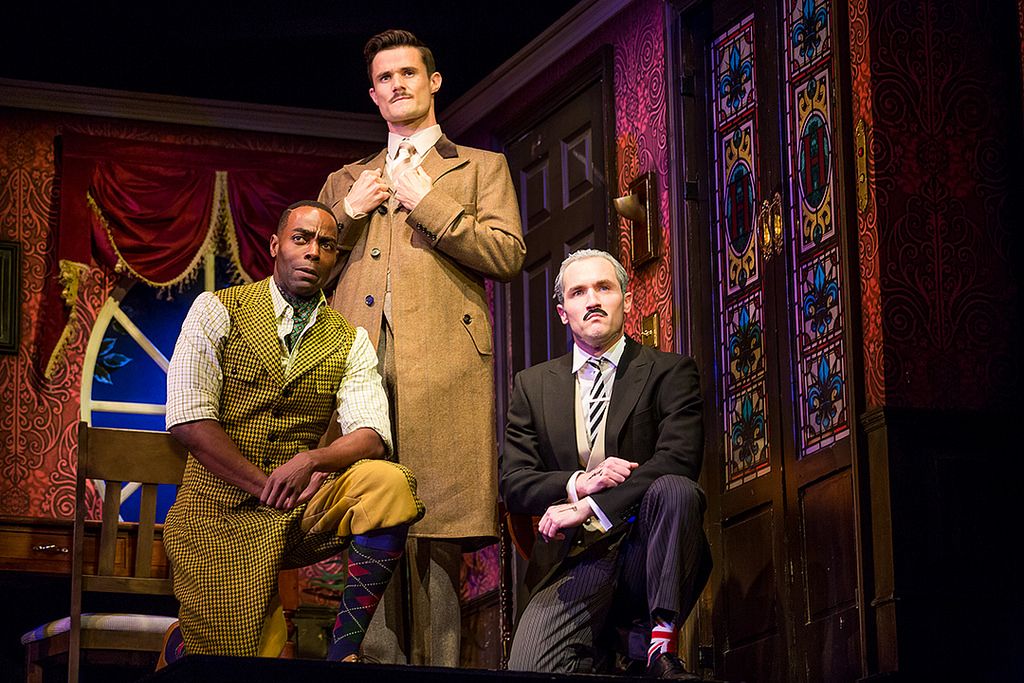 ‘The Play That Goes Wrong’ tour announces recoupment