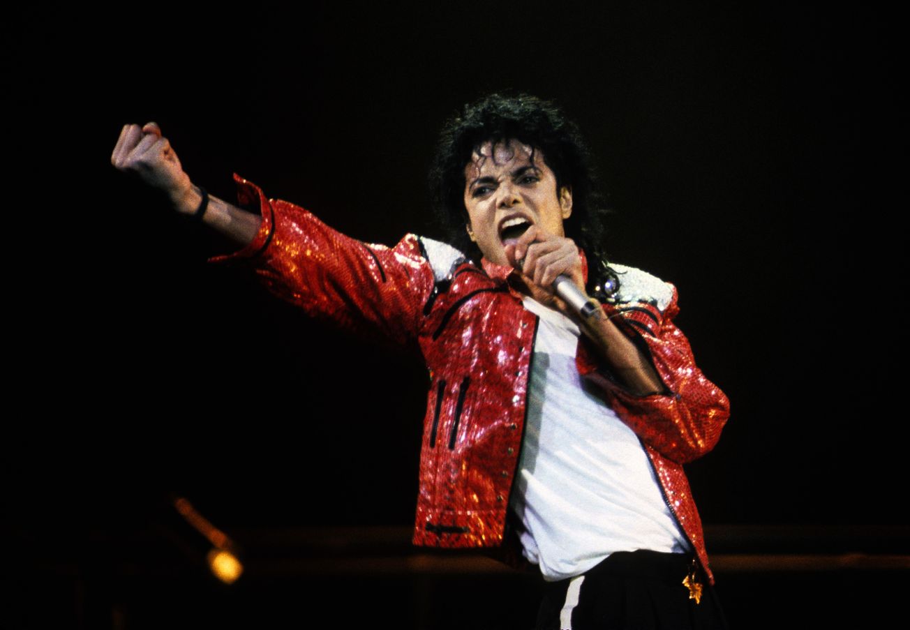 Michael Jackson Musical Don't Stop 'Til You Get Enough Cancels Chicago  Premiere, Will Open on Broadway in 2020